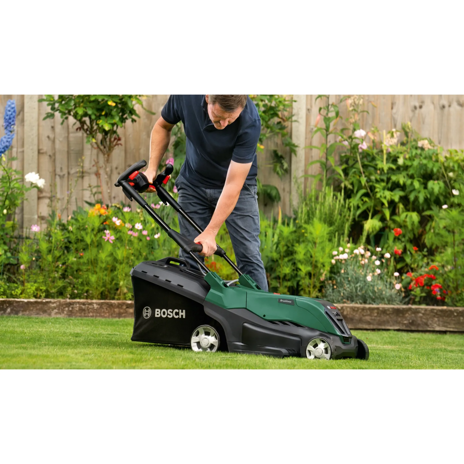BOSCH PLÆNEKLIPPER AKKU 36,0 V MED BATTERI OG LADER