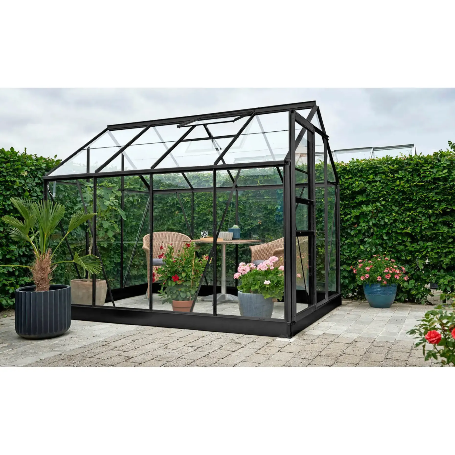 OUTRIUM HALLS DRIVHUS INKL. SOKKEL 3 MM DELT GLAS SORT 5 M²